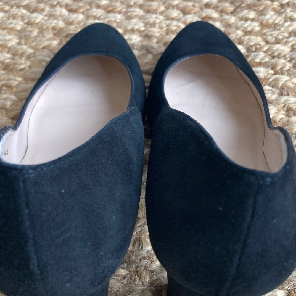LK Bennett London Sersha Suede Pump. Black. Size 38.5 - Picture 9 of 13